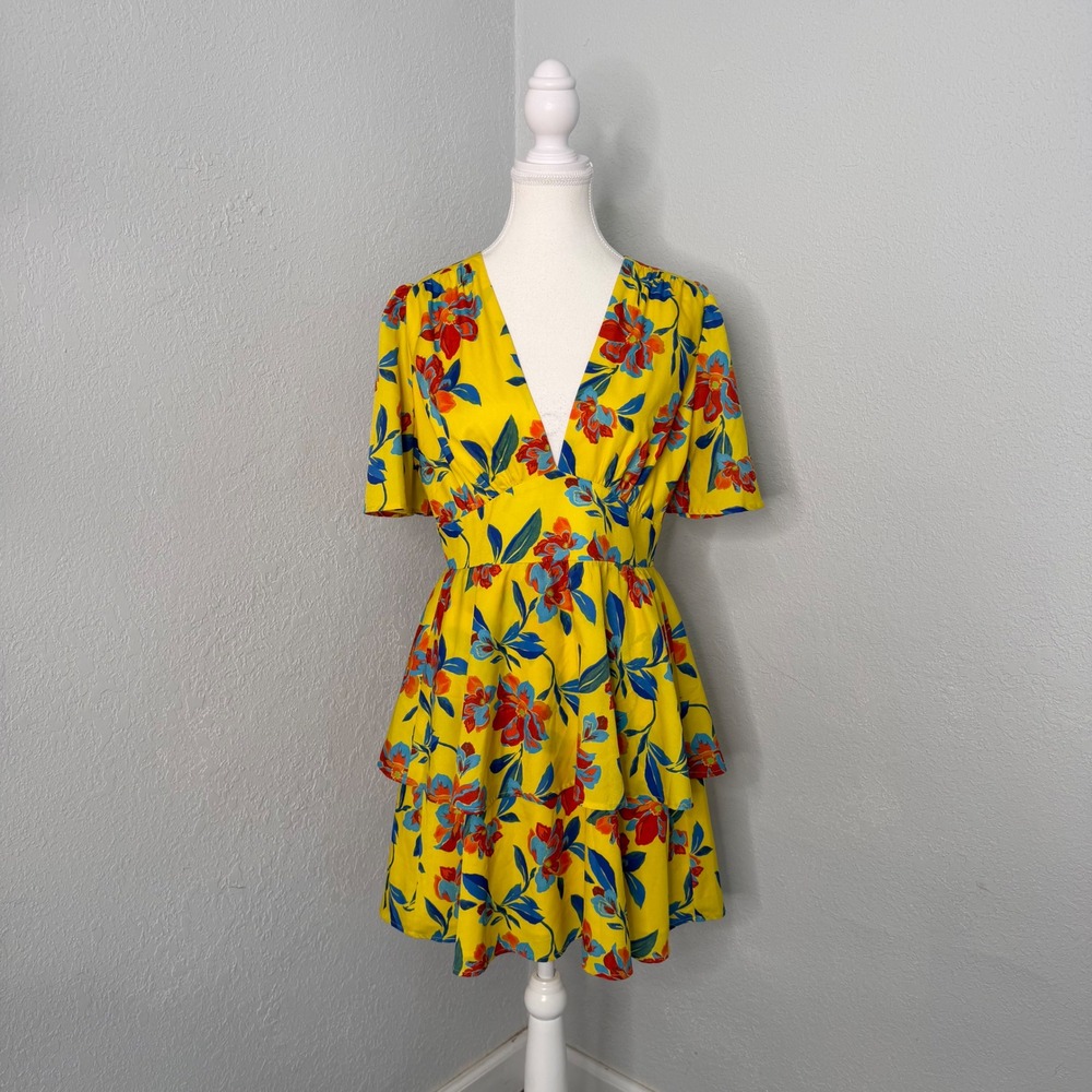 Adelyn Rae Yellow Floral V-Neck Tiered Mini Dress Short Flutter Sleeve NWT S